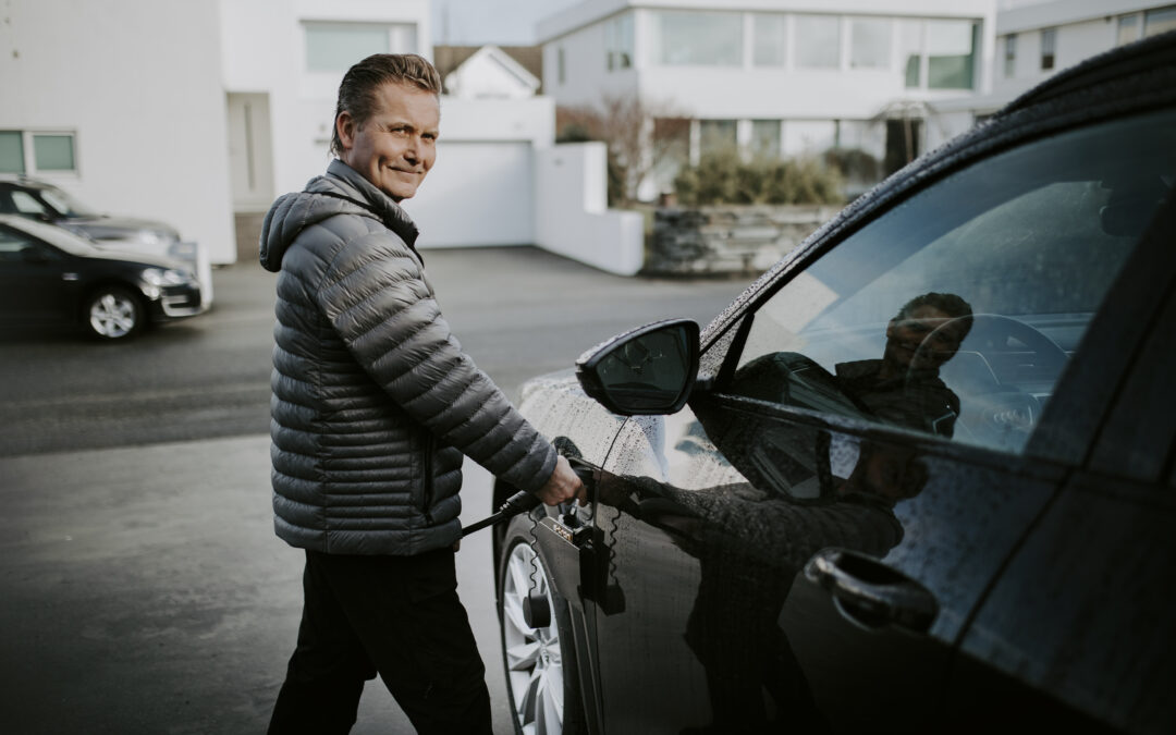 Vous ne savez pas si la voiture électrique est faite pour vous ? Voici huit raisons de choisir l’électrique !